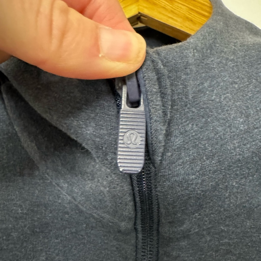 Lululemon Going Places Hooded Jacket
Heathered Inkwell Size 8 Style W4AEAS - Picture 5 of 8